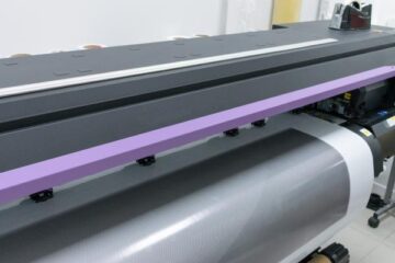 Zu sehen ist das Beitragsbild 1 zum Thema: Der ultimative Leitfaden zum Schneideplotter